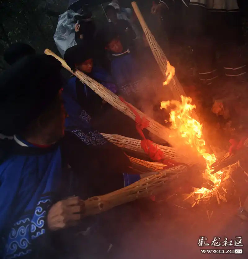 石林彝族火把节的火作者刘志云