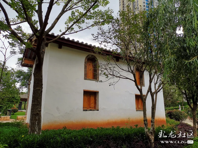 闹市中的闻一多朱自清旧居